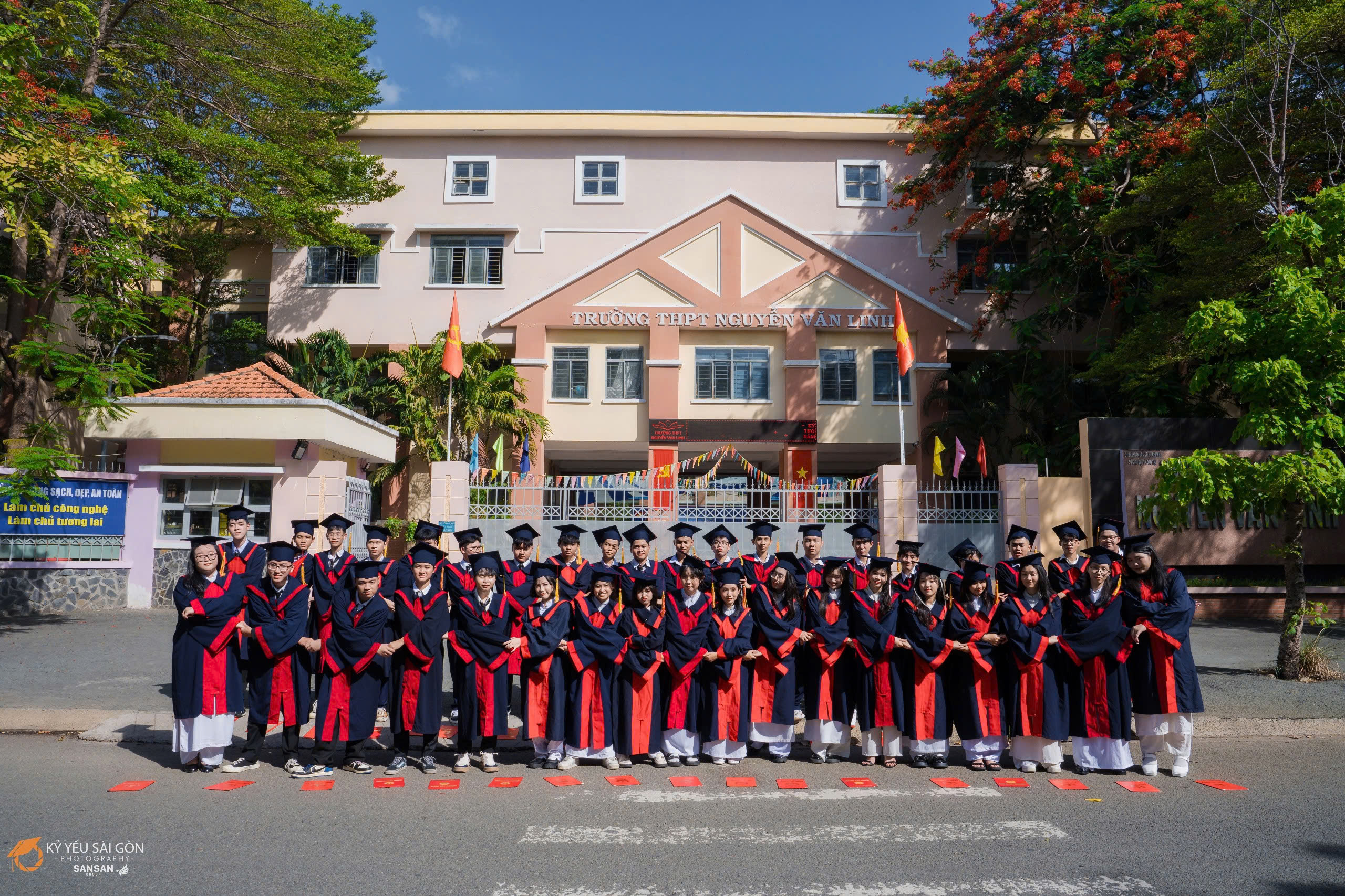 THPT Nguyễn Văn Linh