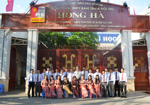 THCS và THPT Hồng Hà